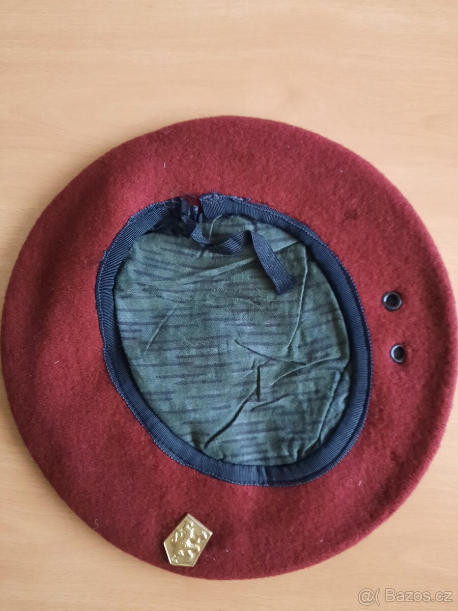 Prodám výsadkářská blůza a červený baret vzor 60 - 7