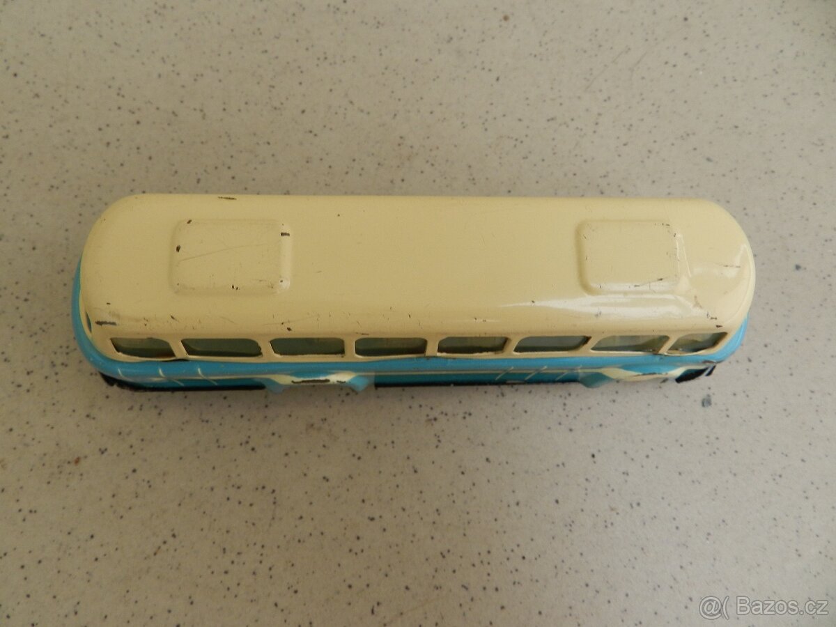 AUTOBUS ŠKODA RTO 706 - OMNIA r. 1968 - 7