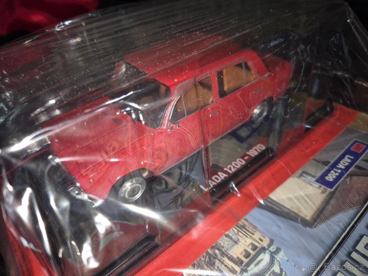 MODEL LADA 1200 1:24 - 7