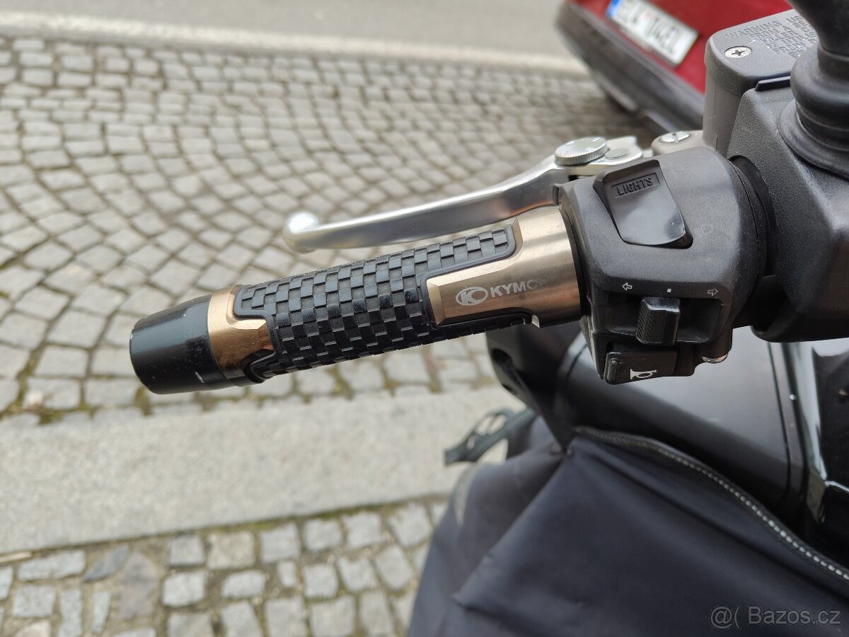 Kymco Downtown 300i ABS - 7