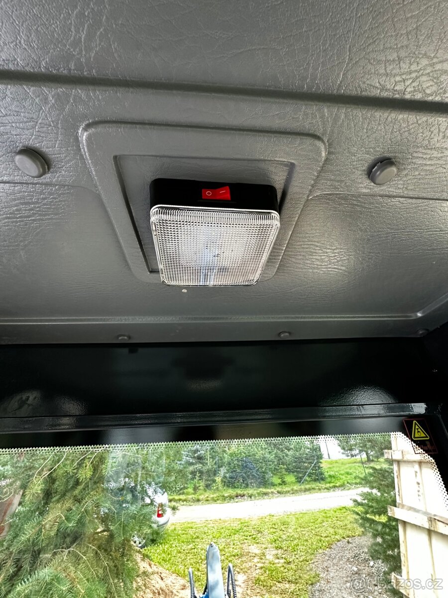 Minibagr Rippa R15 ECO, s kabinou - 7