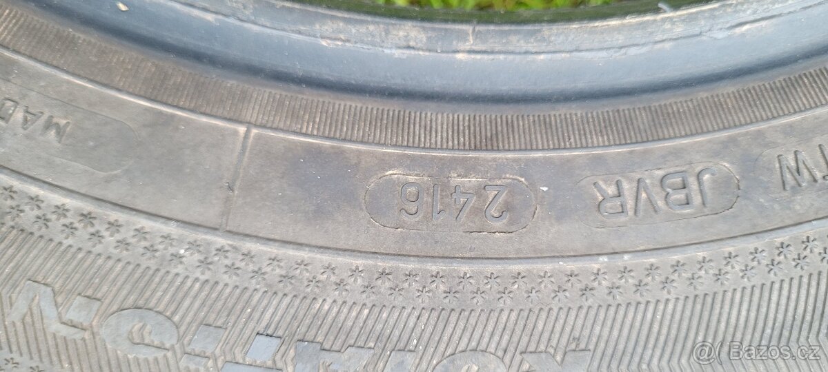 Zimní pneu 175/65/15 4×6mm - 7