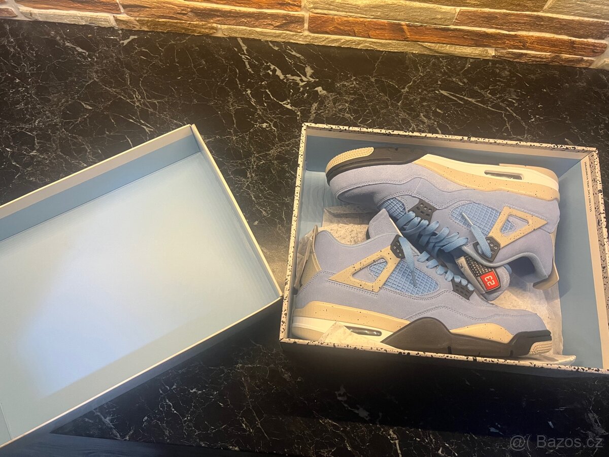 Jordan 4 UNC 44,5 - 7