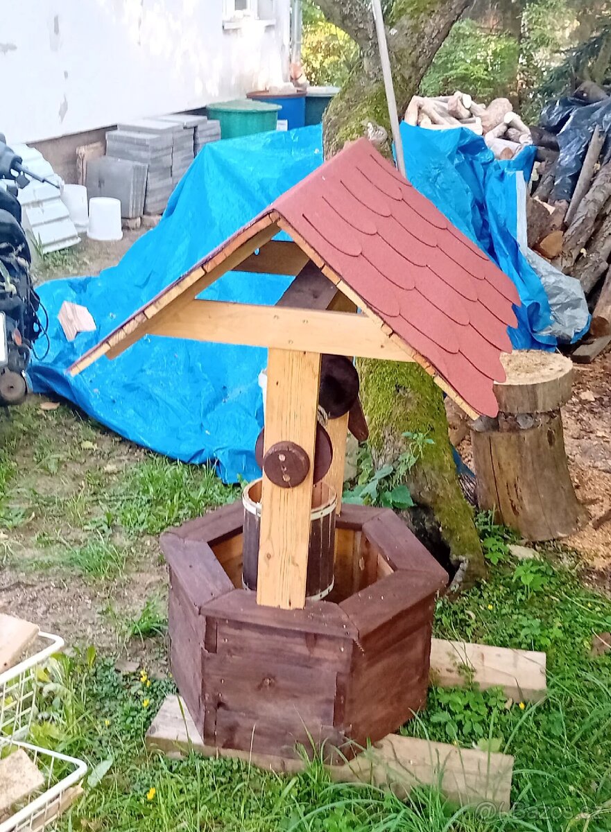 Dekorace Studna/Rumpál - 7