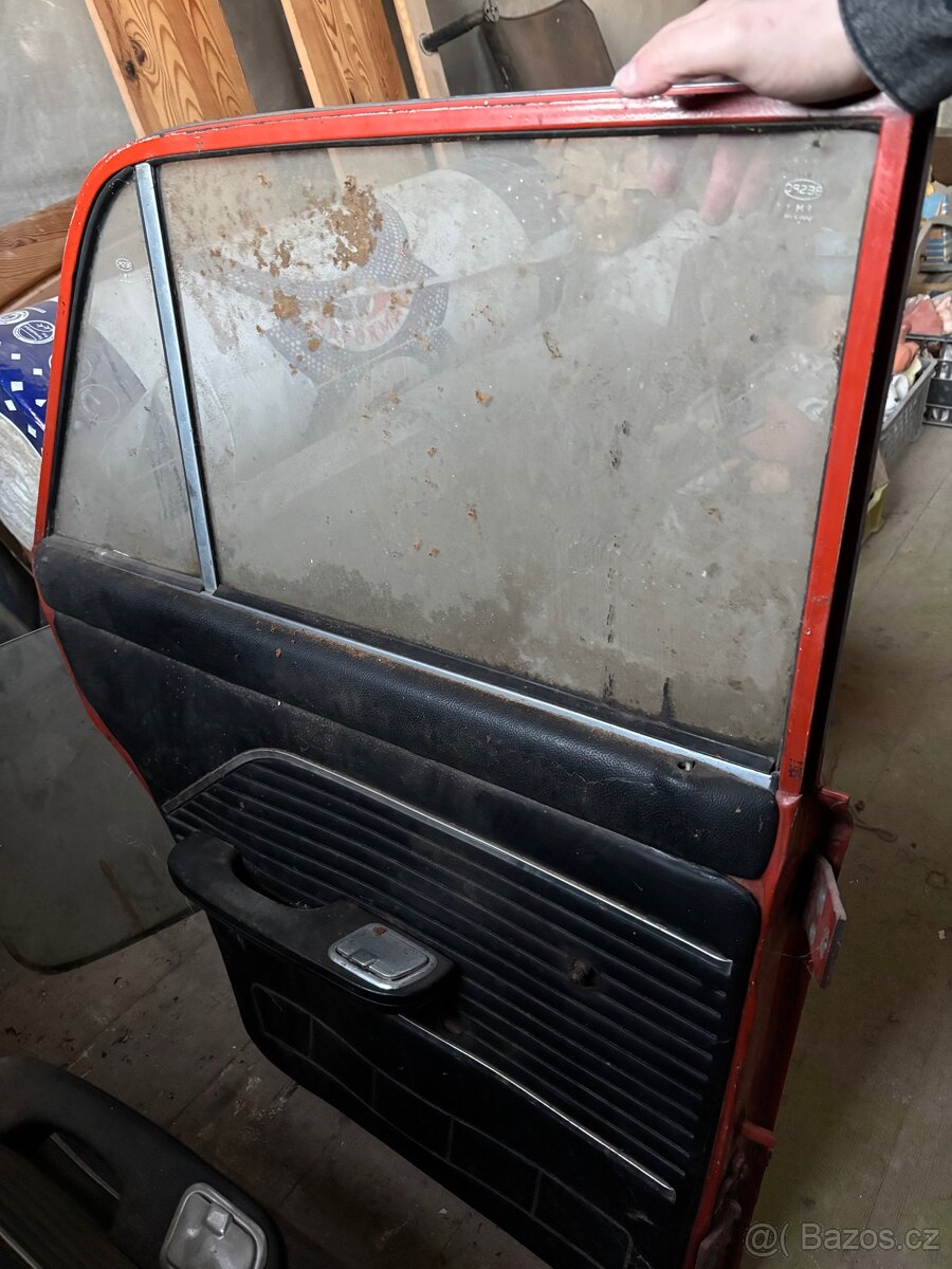 Lada - dveře - 7