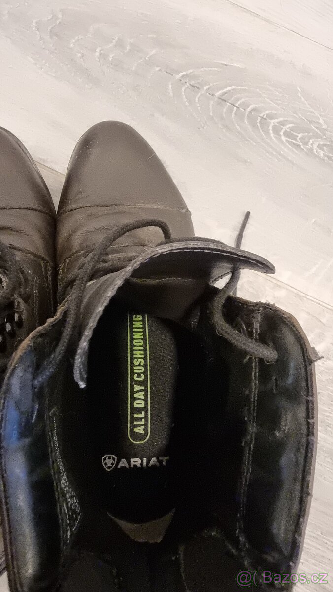 Jezdecká perka Ariat - 7