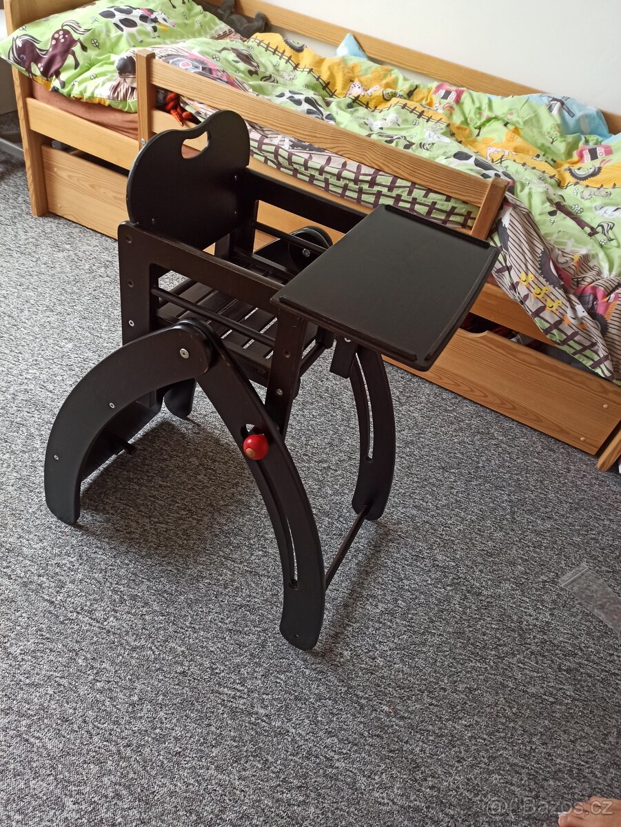 Dětská židlička a houpačka v jednom - 7