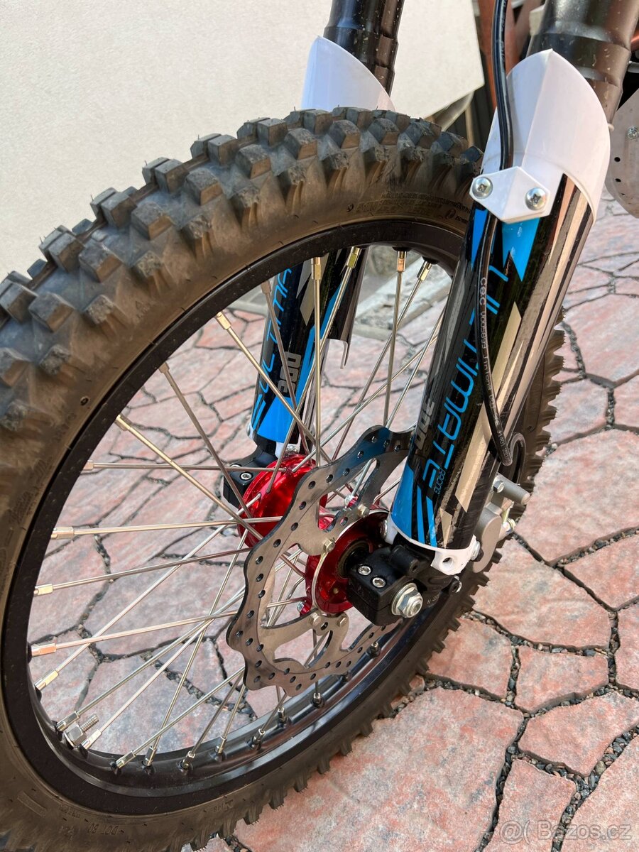 Motocross Ultimate NC 300 cc 21x18 startér/6 kvalt manuál/ - 7