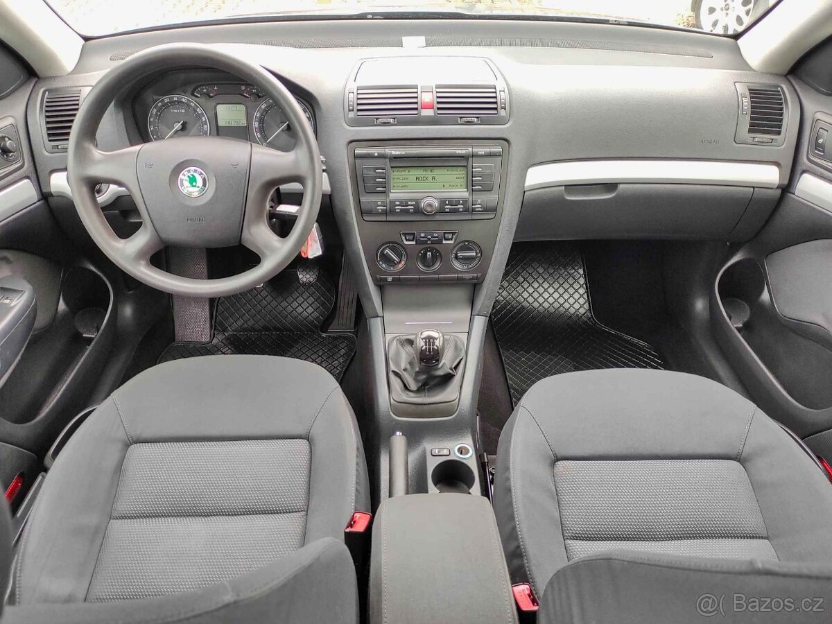 ŠKODA OCTAVIA II 1.6 MPi 75KW AMBIENTE,ALU,10x AIRB.,PDC,BC. - 7