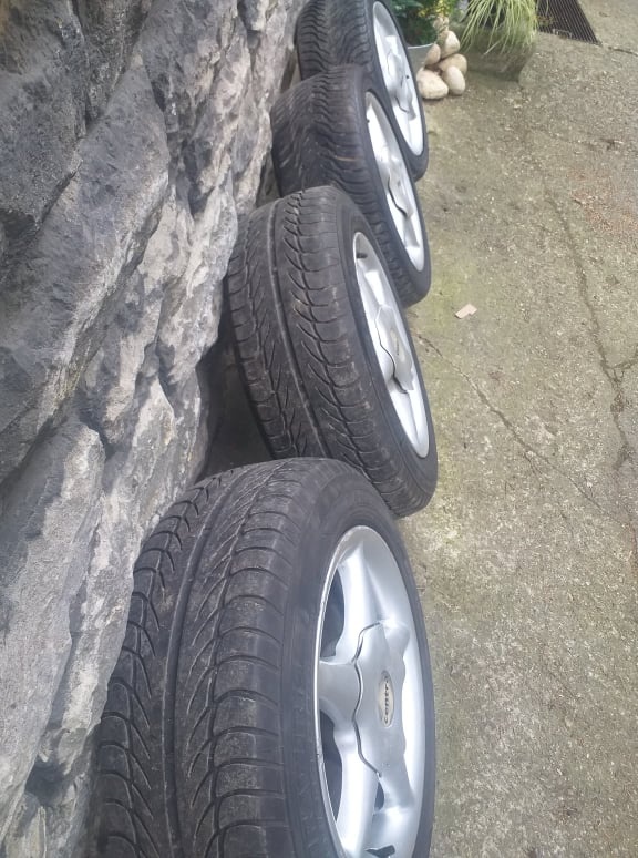 Prodám sadu Alu kol 4x disků Centra - 7