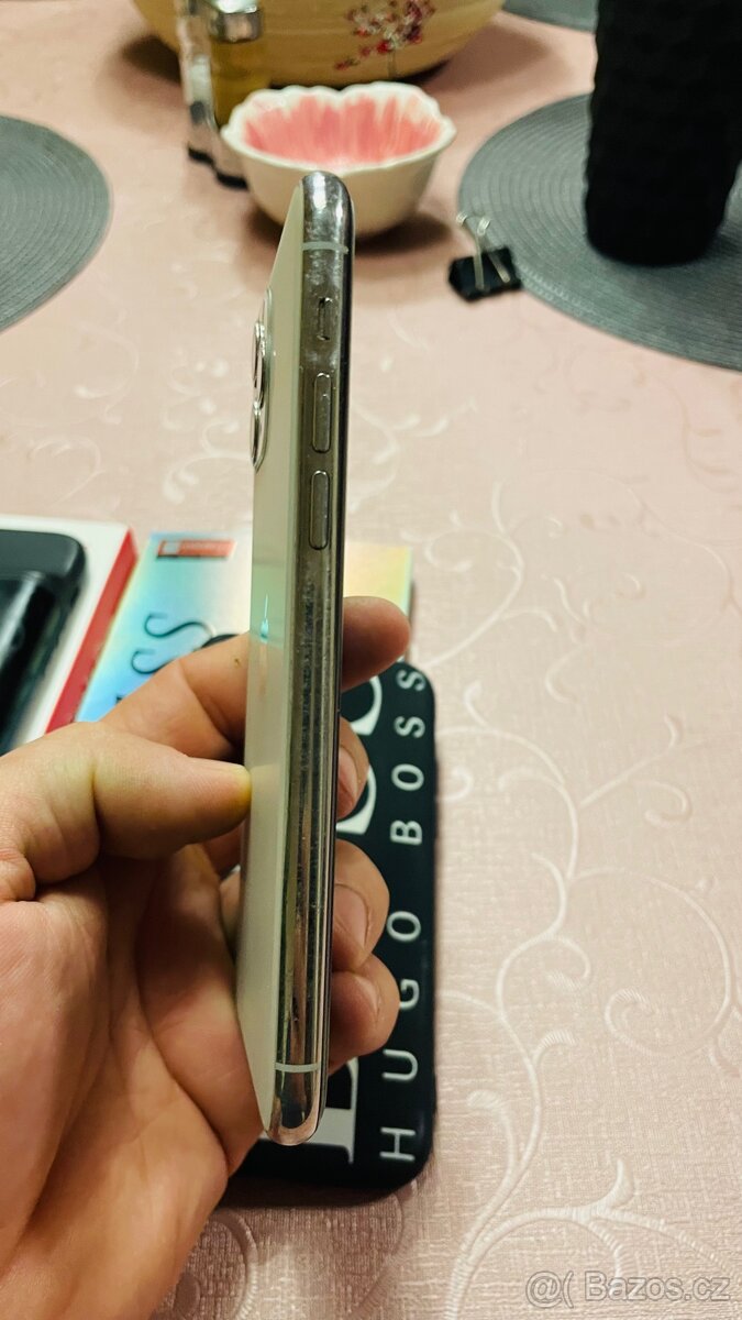 Prodám iPhone 11pro 256gb - 7