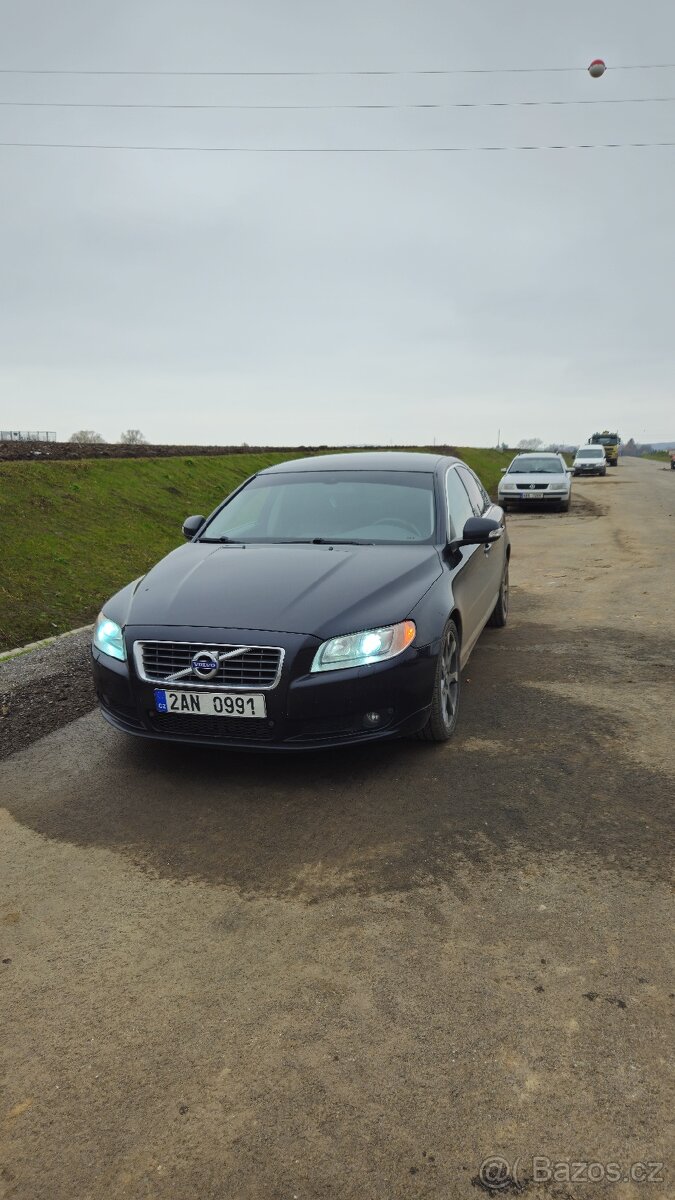 Prodám Volvo S80 T6 awd 224kw - 7