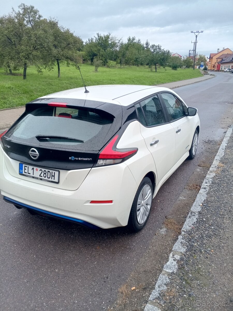 Prodám Nissan leaf - 7