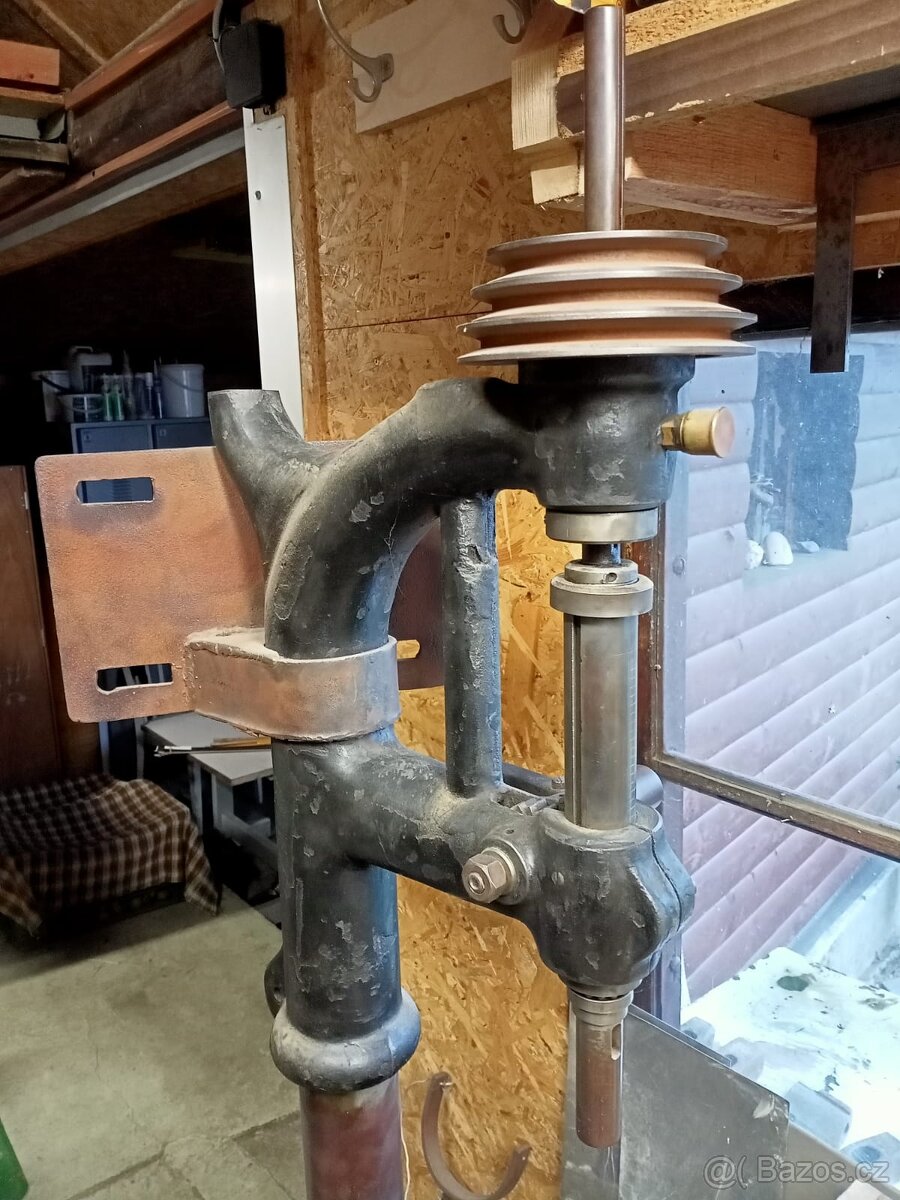 Litinová vrtačka - 7