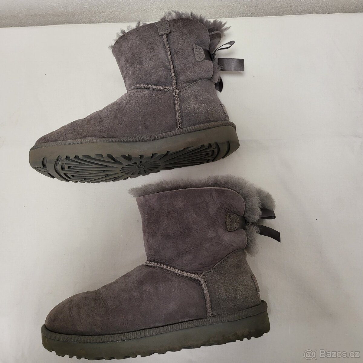 boty UGG Mini Bailey Bow, šedé, teplé, č.37 - 7