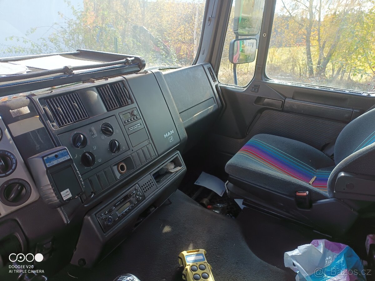 MAN 26 460 kontejner - 7