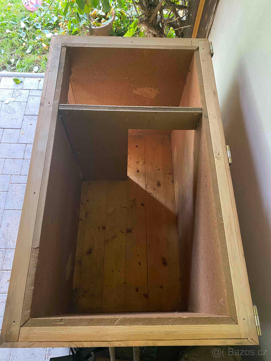 Psí bouda zateplená - 7