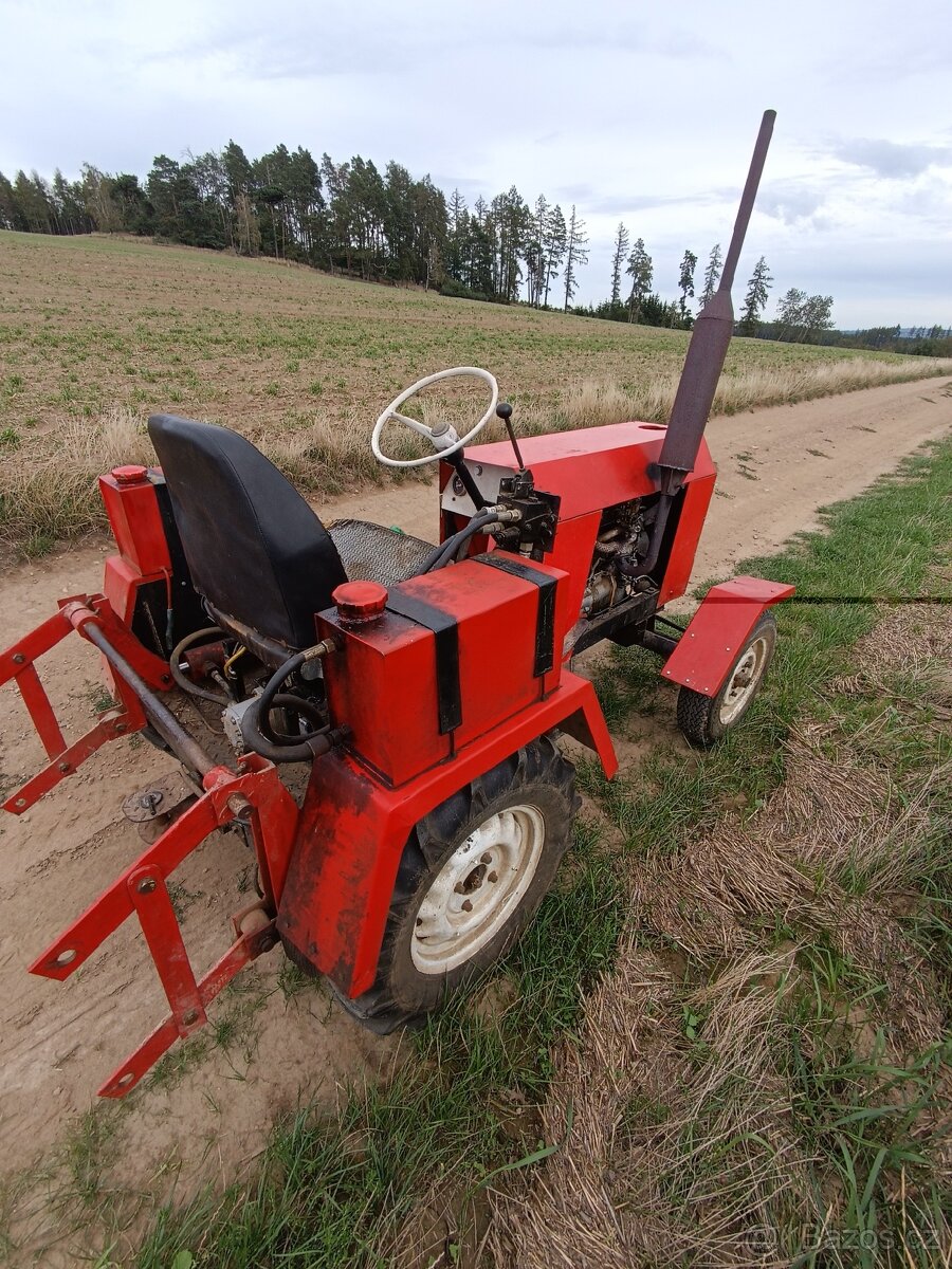 Malotraktor domácí výroby - 7