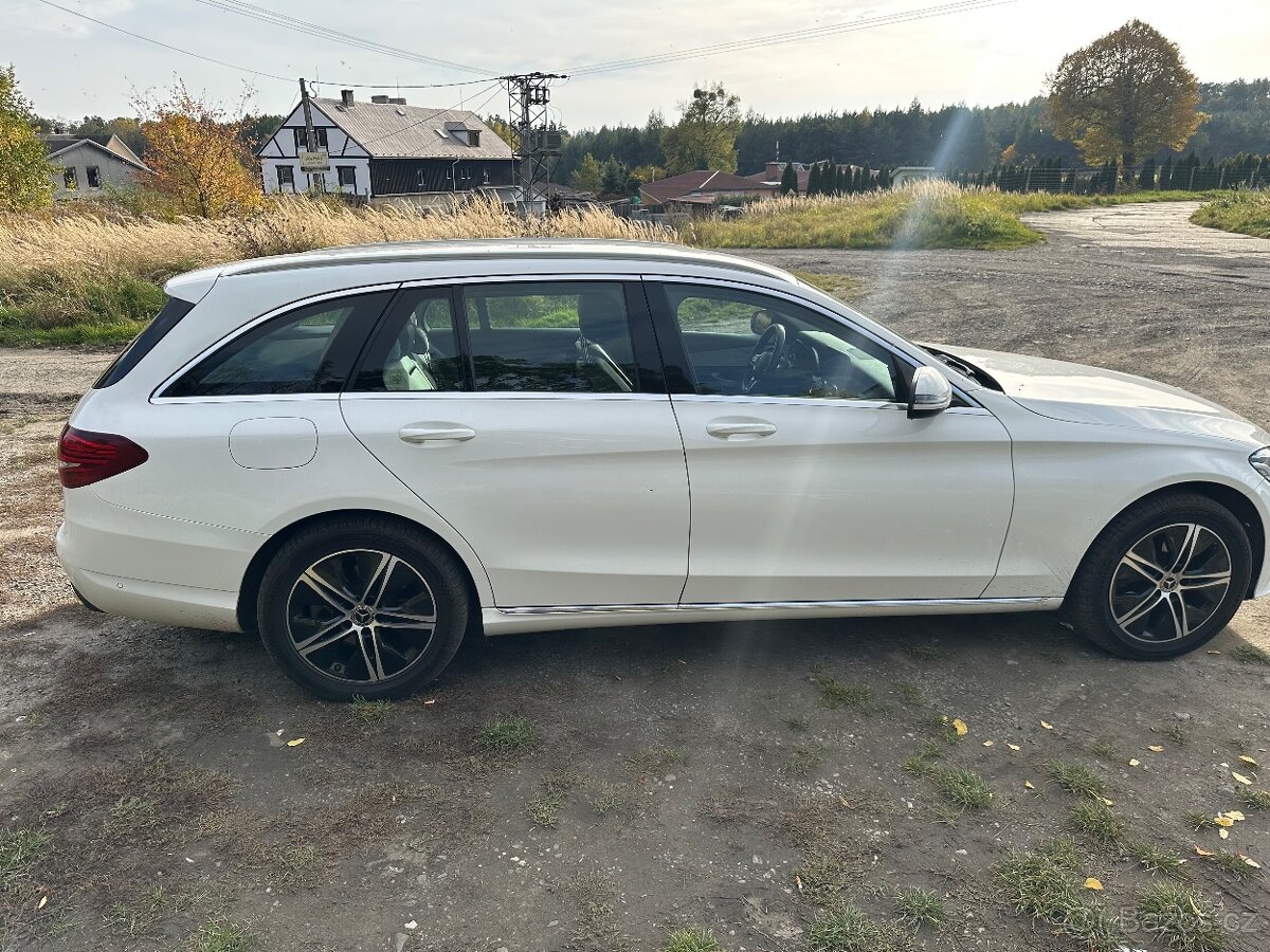 Mercedes-Benz C 220d 4MATIC Kombi, 2019, po servisu, DPH - 7