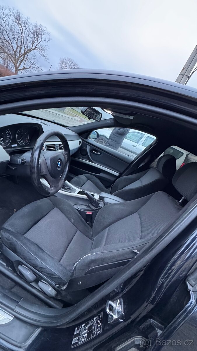 BMW E90 330D 170kw M-packet manuál - 7