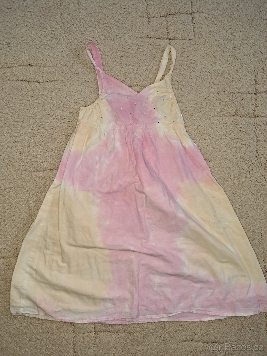 Šaty různé velikosti - 7