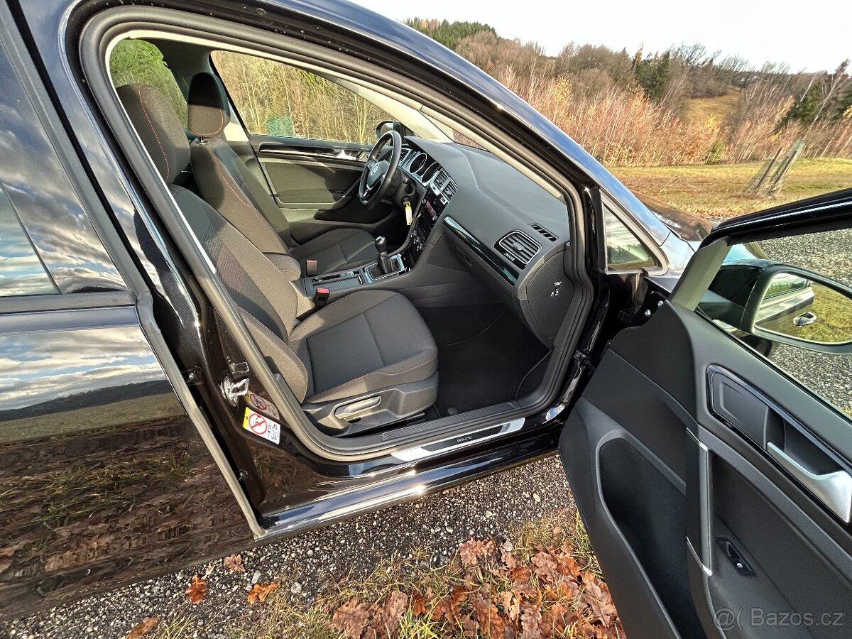 Prodám VW Golf 7 FC 1,0 tsi NAVI - 7