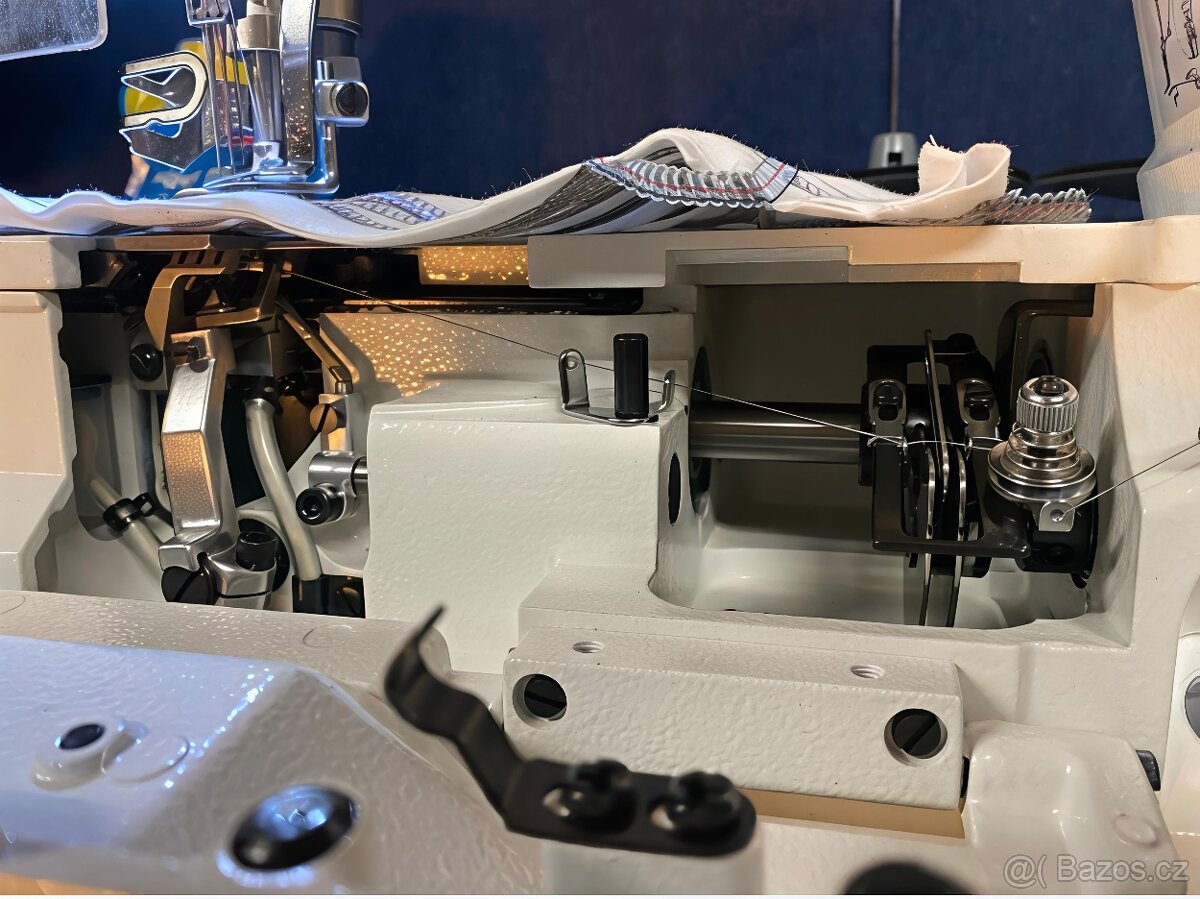 Průmyslový coverlock Jack W4-D-01GBX356 - 7