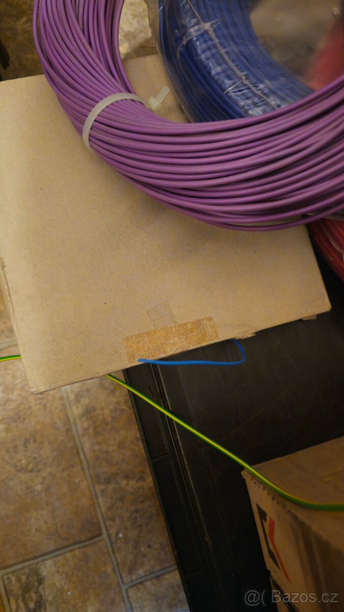 Kabely a očka a kleště - 7