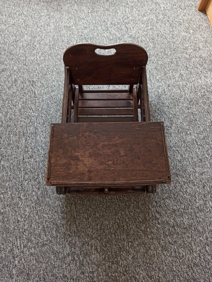 Dětská židlička a houpačka v jednom - 7