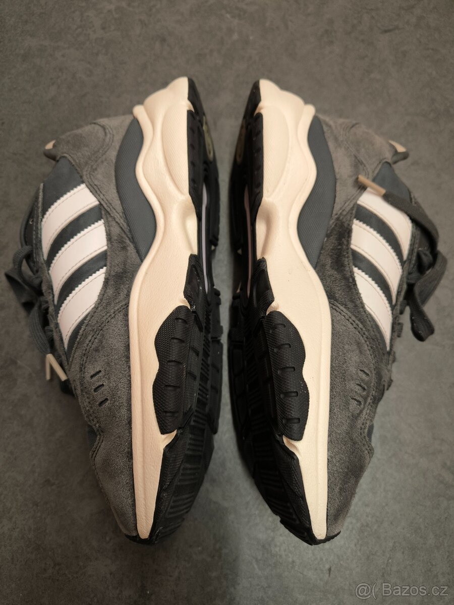 Tenisky Adidas Retropy F90, vel. 42,5 - 7