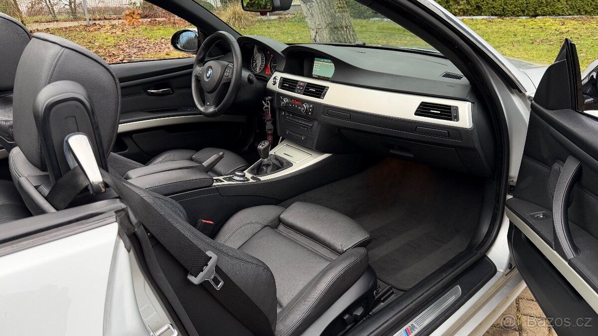 BMW 325d 145kW E93 • M PAKET • MANUÁL • 172TKM - 7