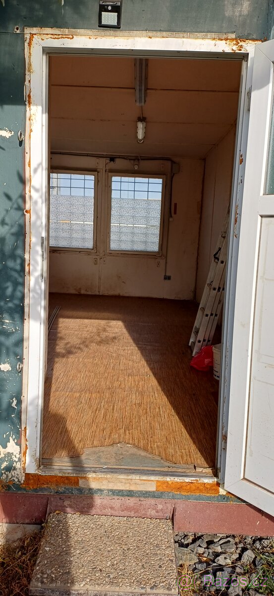 Stavební buňka 3x6m - 7