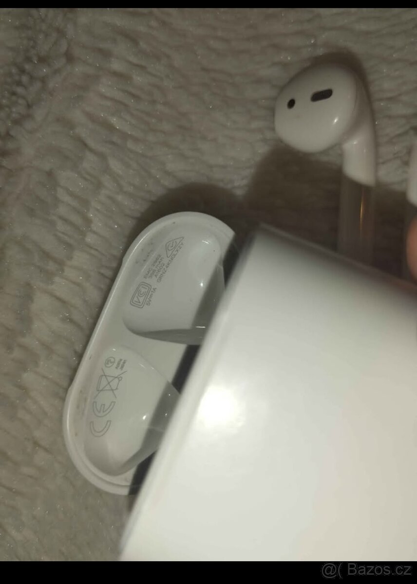 Apple AirPods 2 - 7