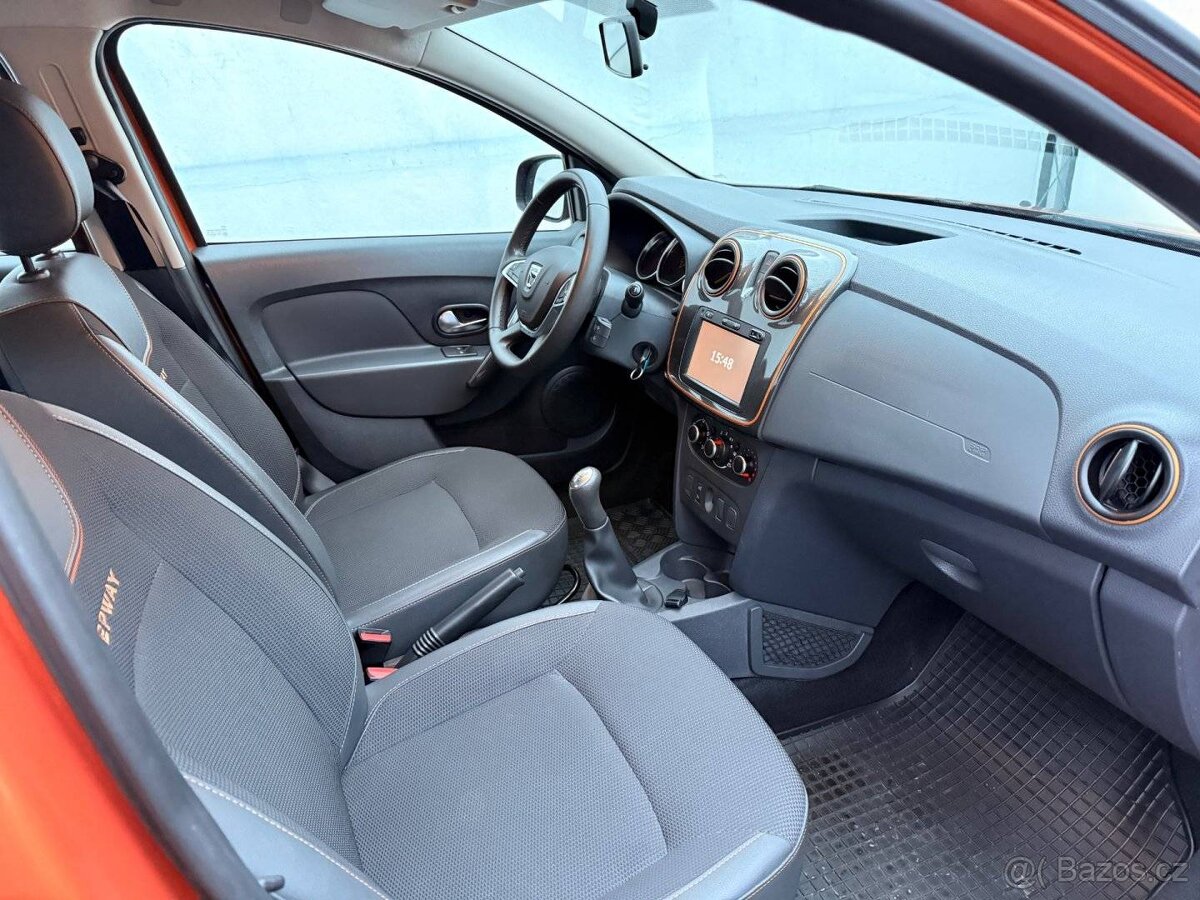 Dacia Sandero, 66kW, 1.Maj, ČR, SERVIS DACIA - 7