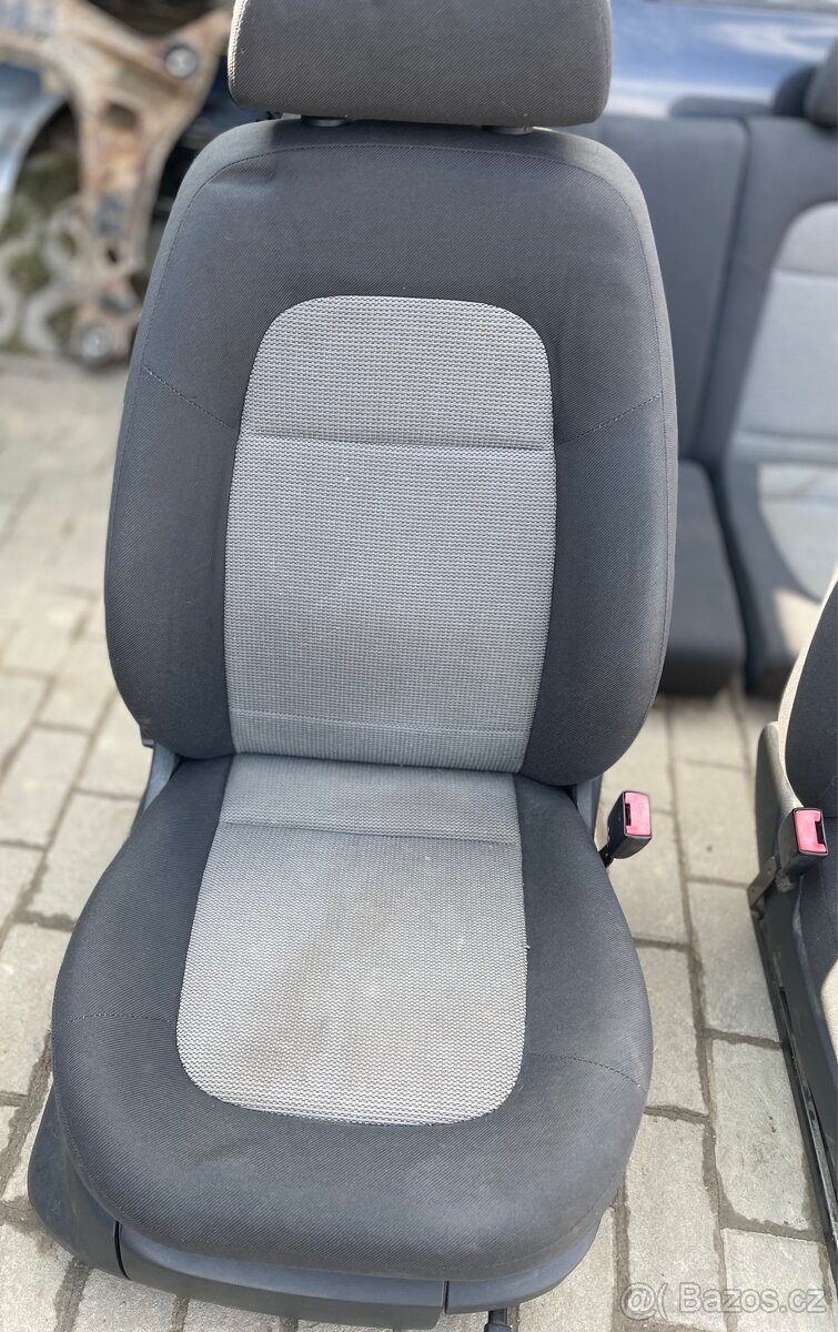 Sedačky Škoda Fabia - 7