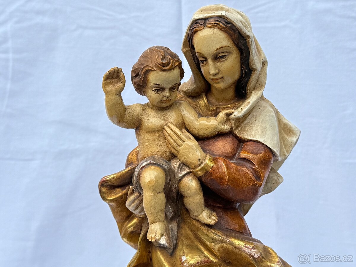Dřevěná socha Panna Marie s Ježíškem polychromie - 7