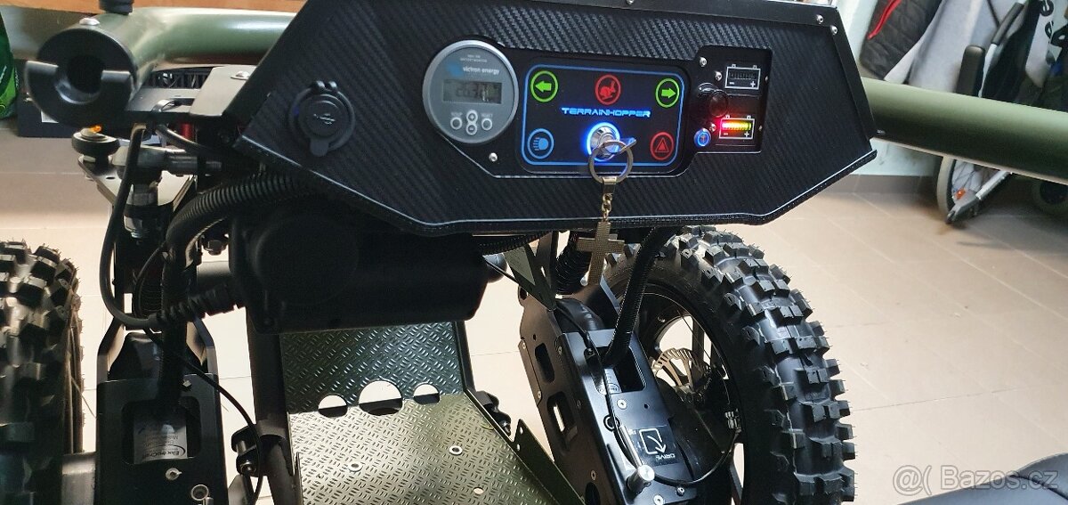 Terénny vozik 4x4 rýchlosť 12Km/h dojazd 70Km - 7