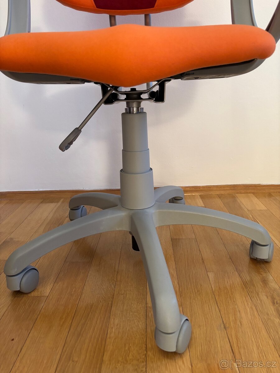 Ergonomická rostoucí dětská židle - 7