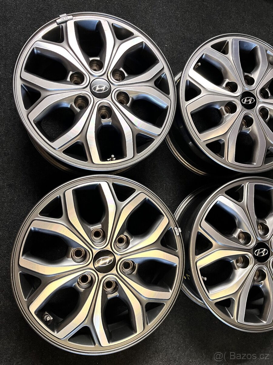 6x139.7 R17 originál alu kola Hyundai H-1 Starex - Staria - 7