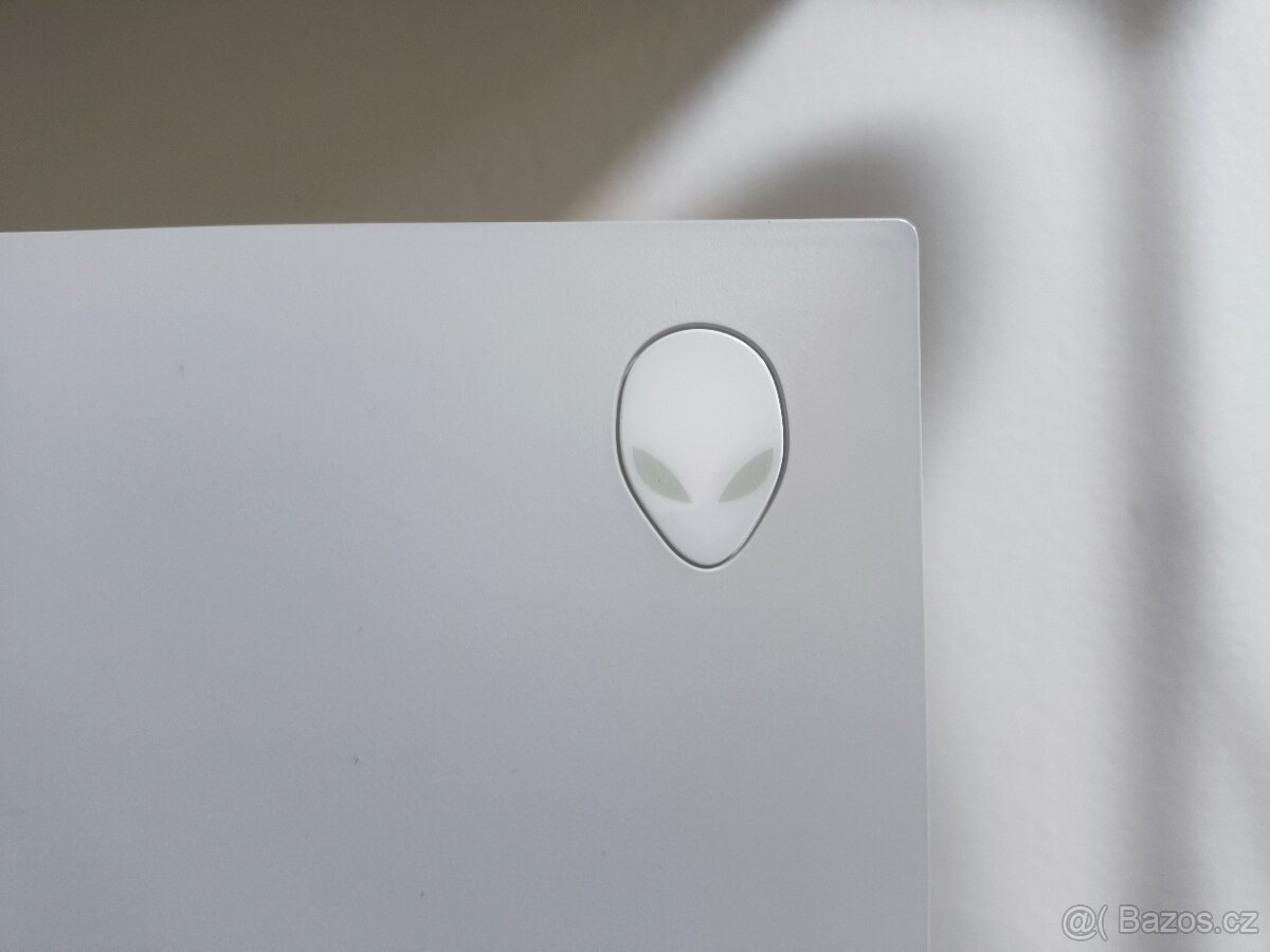 monitor Dell Alienware AW2721D Lunar Light 27" - 7