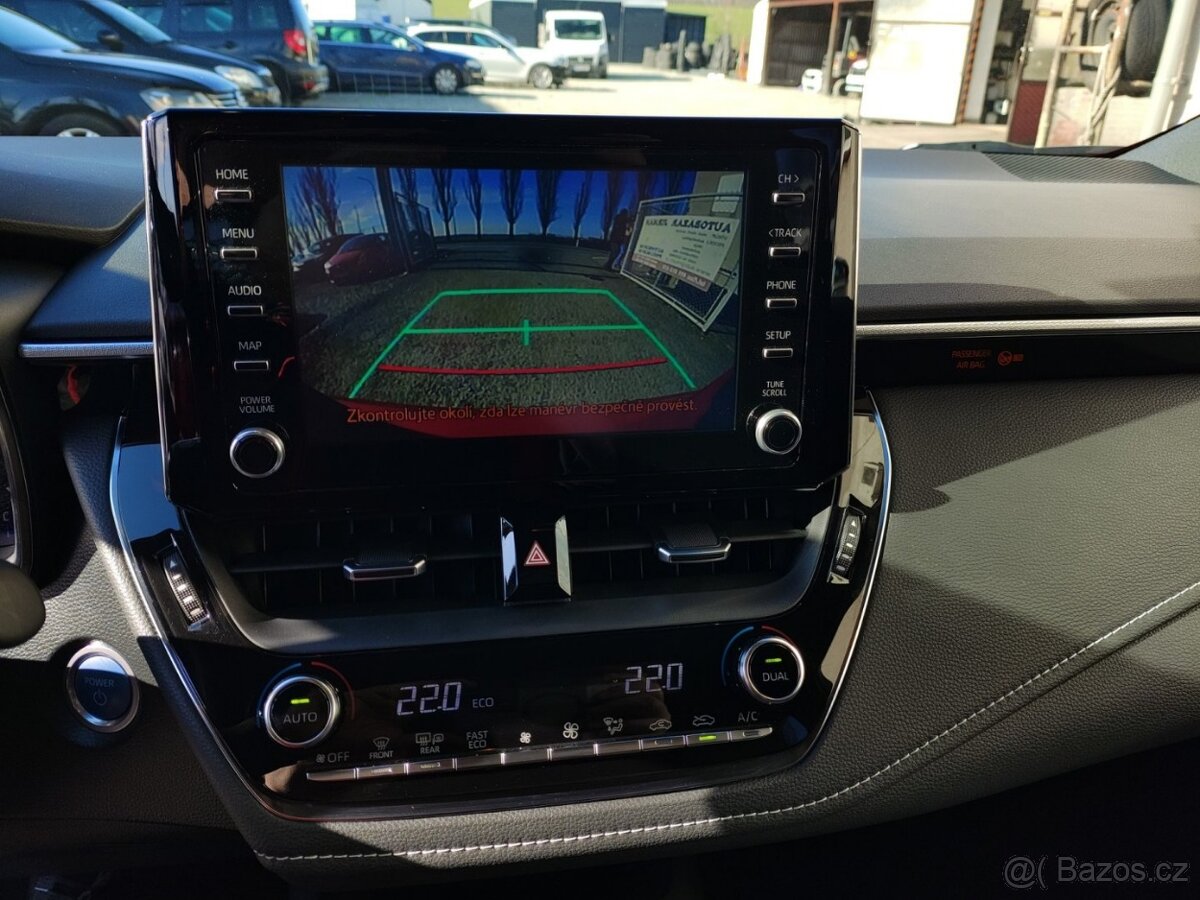 Toyota Corolla 1.8 Hybrid - 7