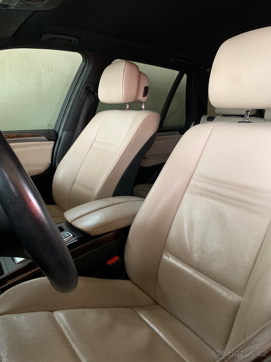 BMW X5 e70 lci 180 kW R.V.10/2011 - 7