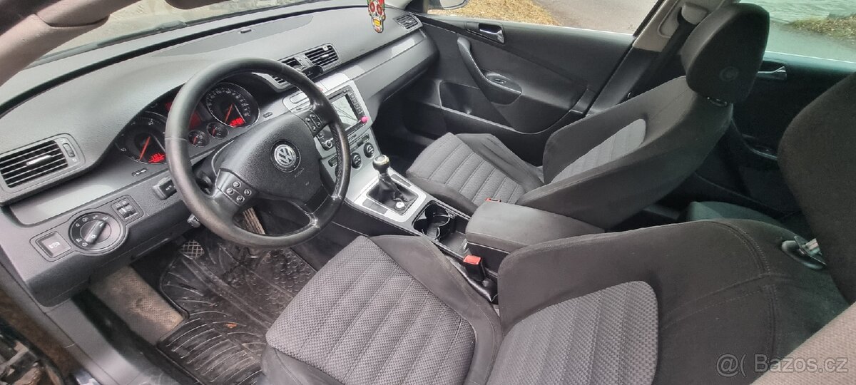 VW Passat B6 2.0TDI - Díly - 7
