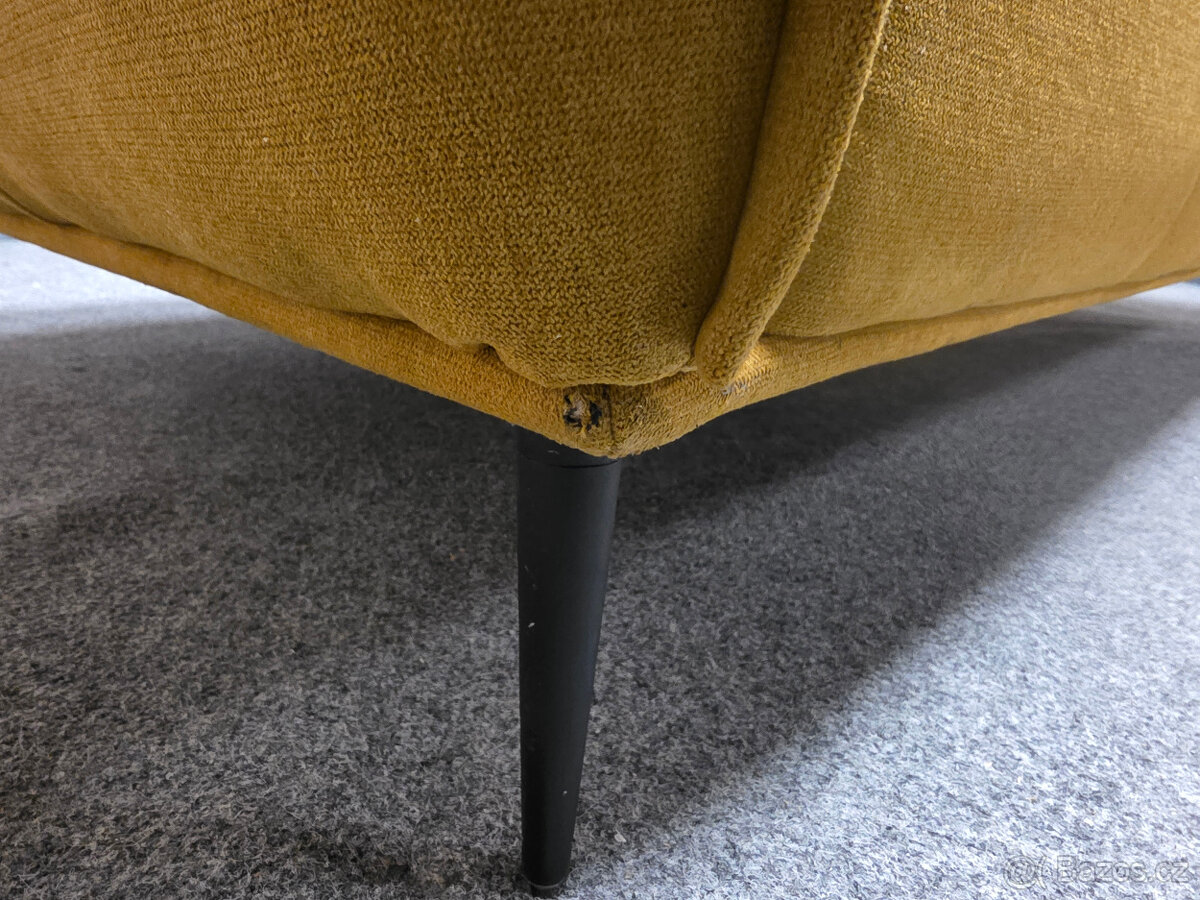 Značkový hořčicový gauč Henders + Hazel - 7