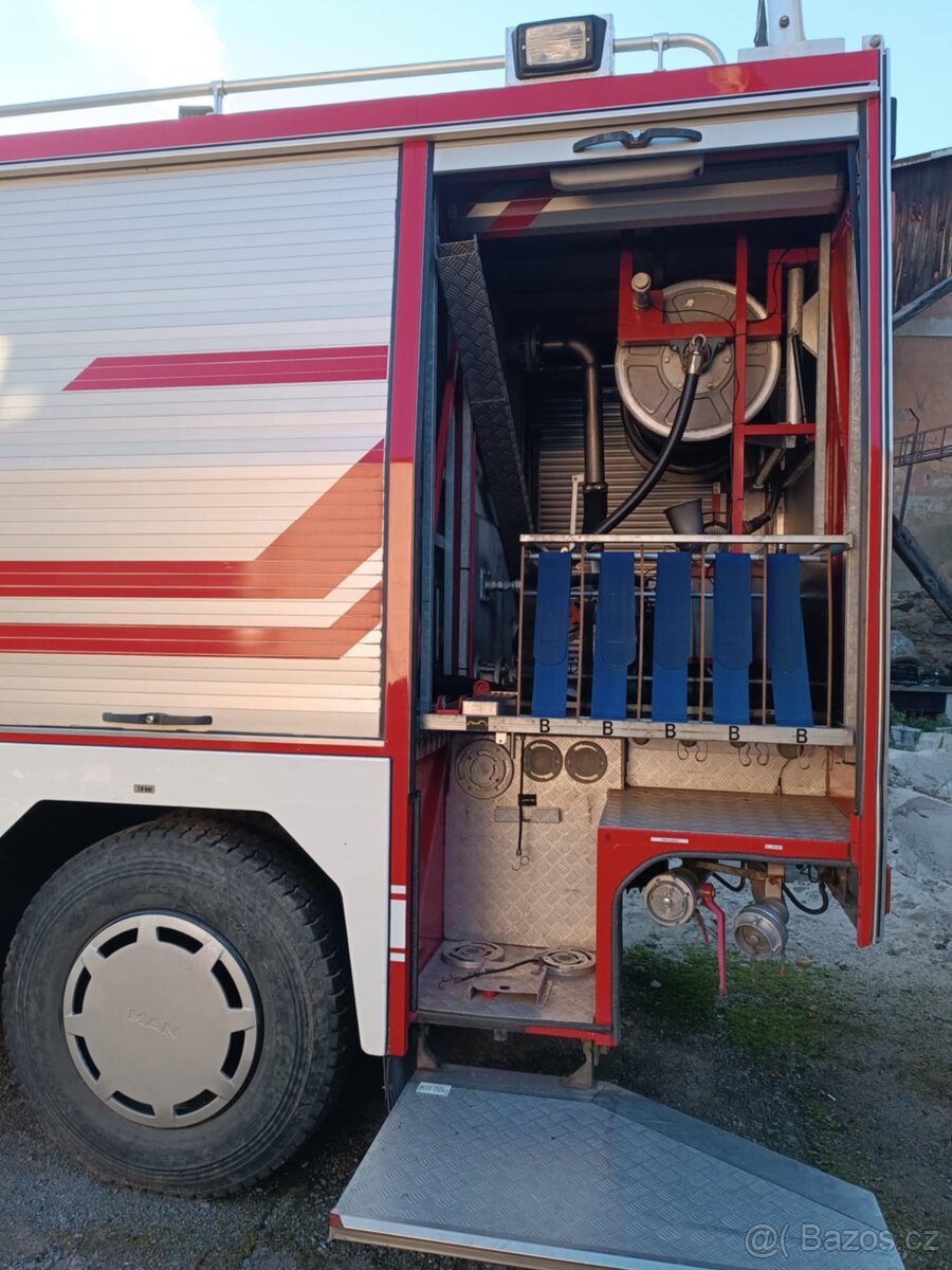 Hasičské auto - požární vozidlo - 7