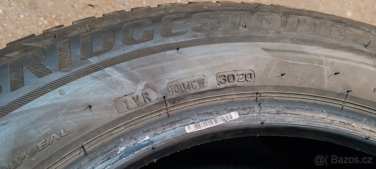 2 zimní pneumatiky BRIDGESTONE 215/65R17 99H 7,00mm - 7