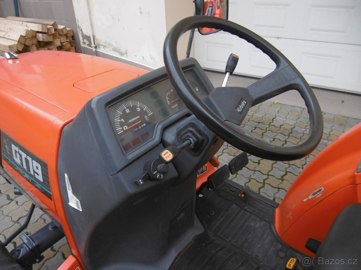 Malotraktor KUBOTA GT19D - 7