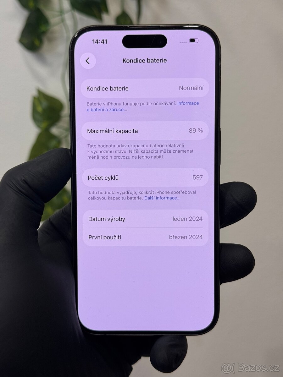 iPhone 15 Pro 256GB černý - 7