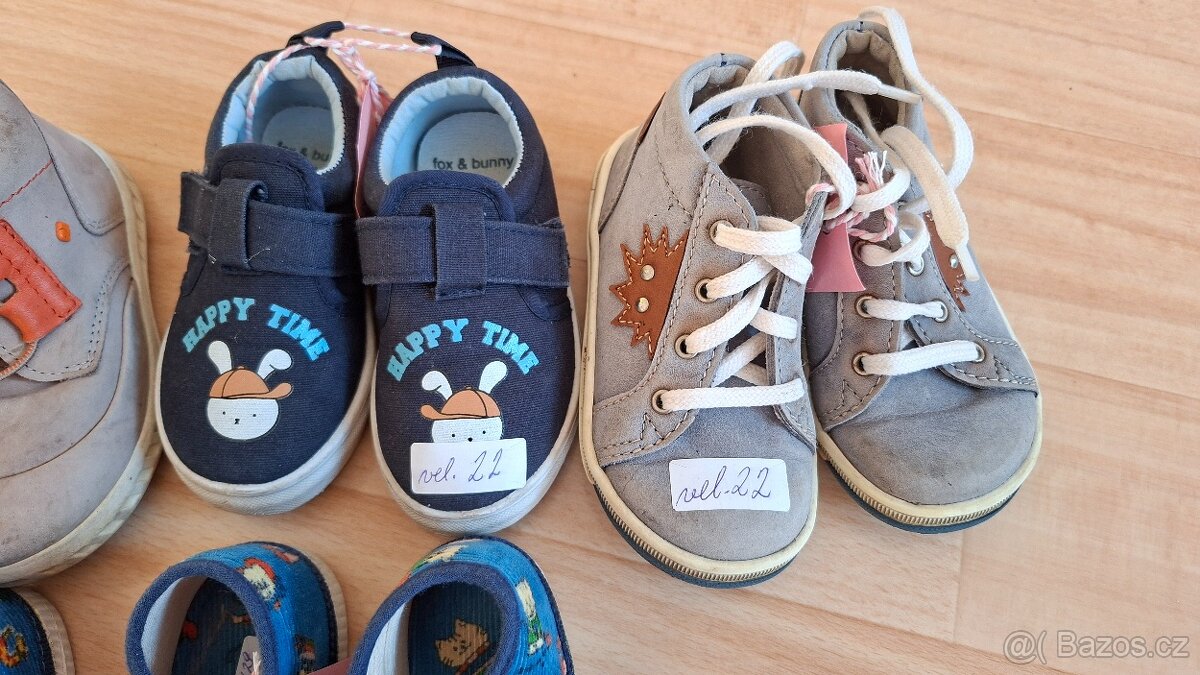 Vel. 22 - sada 4 páry - 7