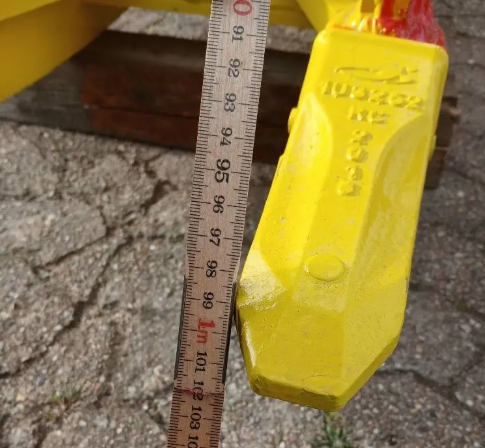 Vytrhávač pařezů na bagr - 7